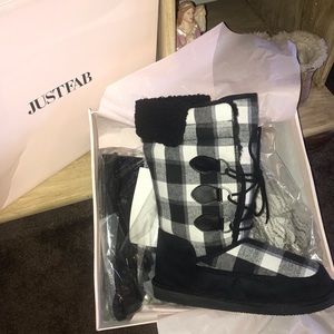 Brand new Justfab plaid comfy winter boots